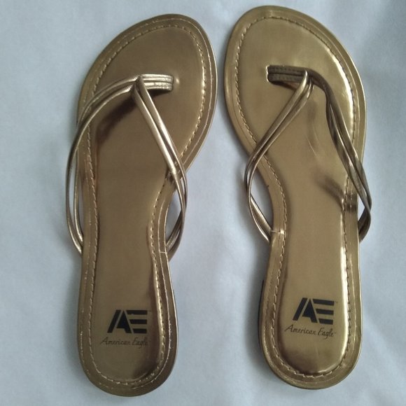 WMNS / Womens  AE American Eagle Flip Flop Slides Size 9  Color: Satin Bronze - Picture 2 of 6